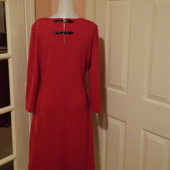 Red Dress - Picture 3 of 3